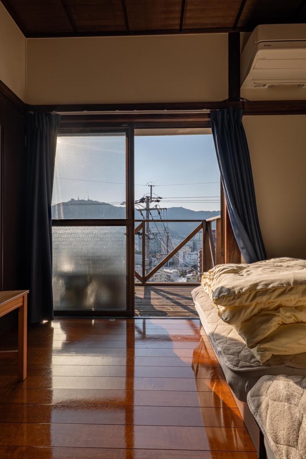 Guest House Nagasaki 2 御船蔵の我が家 2 Екстер'єр фото